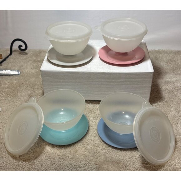 Tupperware Dessert Pudding Parfait Cups Lids & Pastel Base Set of 4 - Picture 2 of 9